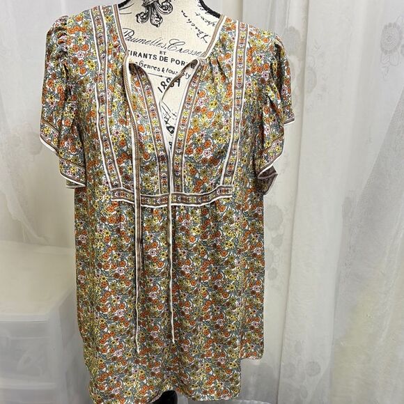 Floral Multicolor Women's Top - Picture 1 of 5